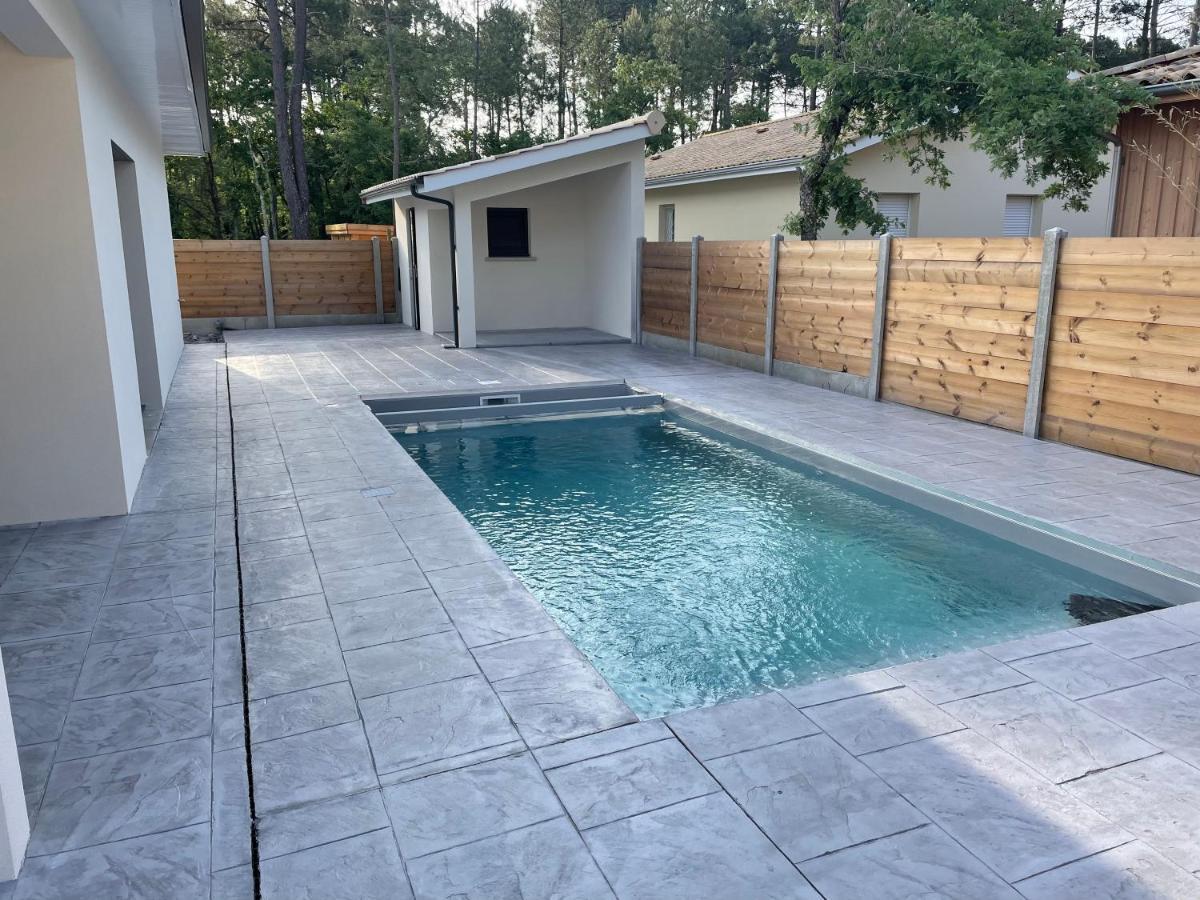 Maison Moderne Avec Piscine Chauffee Лакано Экстерьер фото