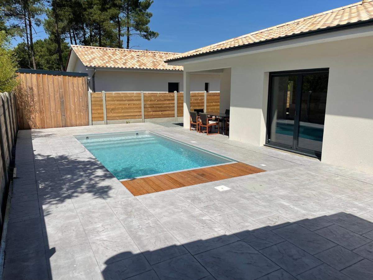 Maison Moderne Avec Piscine Chauffee Лакано Экстерьер фото